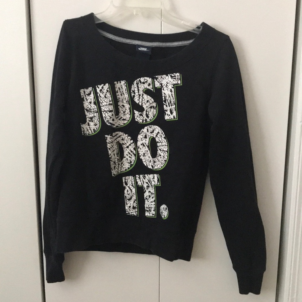 NIKE sweatshirt